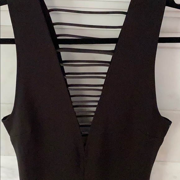 Perfect LBD - Picture 2 of 2